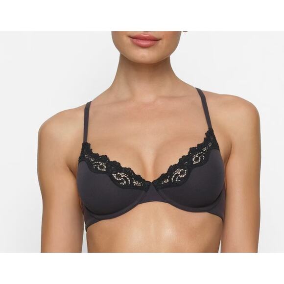 NWT Skims Fits Everybody Lace Unlined Demi Bra - Picture 1 of 7
